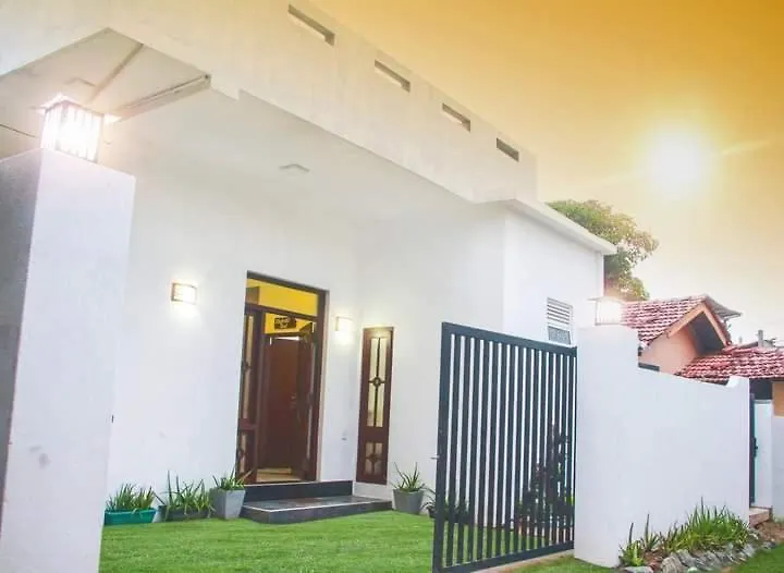 Aloevera Villa Negombo