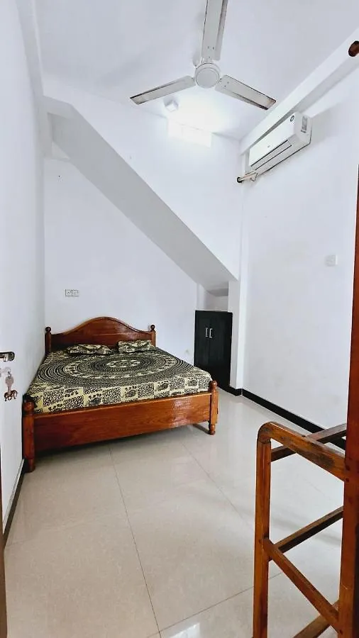 Aloevera Villa Negombo Guest house