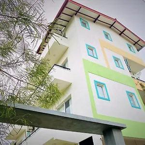 Srimadis Near Airport - Guest house