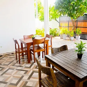Mario Family And Restaurant Guest house